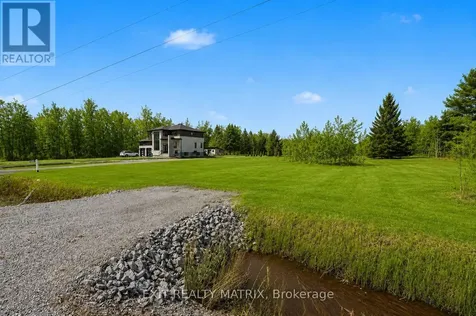 2080 Bouvier Road Clarence-rockland ON K1A 1N0
