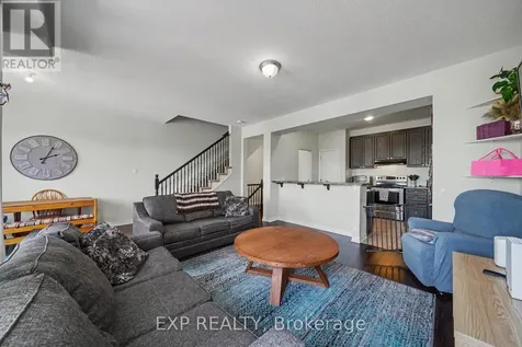 624 Bellatrix Walk Ottawa ON K2J 6N4