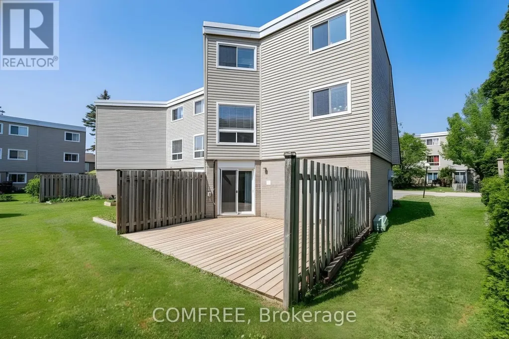 60 Elmsdale Drive Kitchener ON N2E 2G4