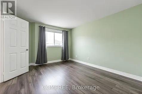 60 Elmsdale Drive Kitchener ON N2E 2G4