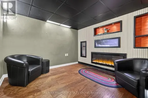 120 Abbeyhill Drive Ottawa ON K2L 1H2
