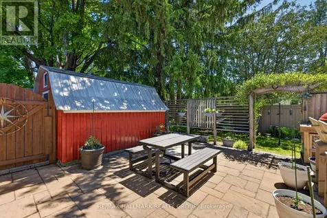 120 Abbeyhill Drive Ottawa ON K2L 1H2