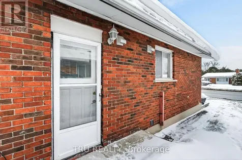 1263 Maitland Avenue Ottawa ON K2C 2C4