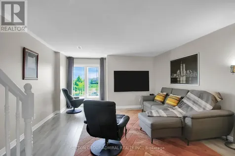 439B Chapman Mills Drive Ottawa ON K2J 5P4