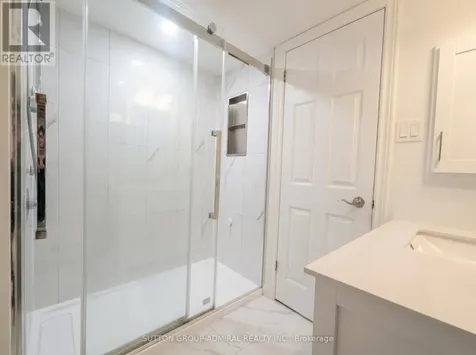 439B Chapman Mills Drive Ottawa ON K2J 5P4