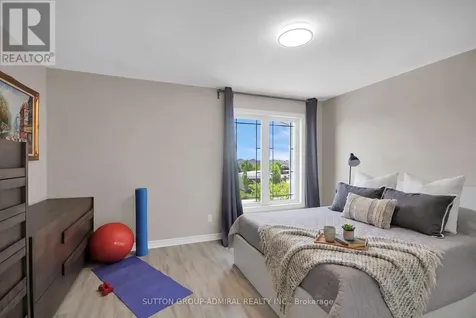 439B Chapman Mills Drive Ottawa ON K2J 5P4