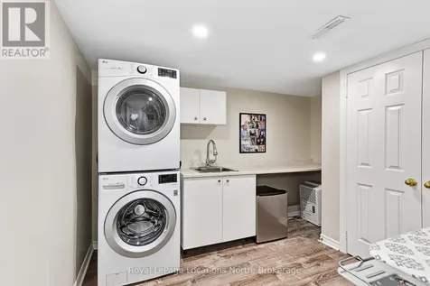 6 Thomas Drive Collingwood ON L9Y 0A6