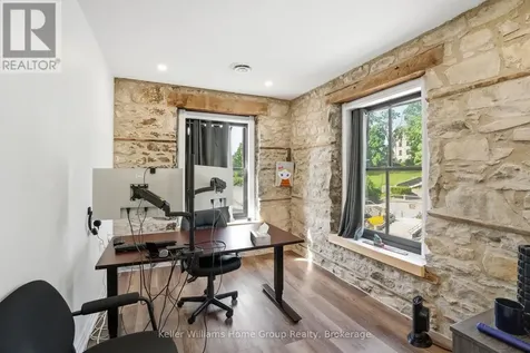 49 Norfolk Street Guelph (downtown) ON N1H 4J1