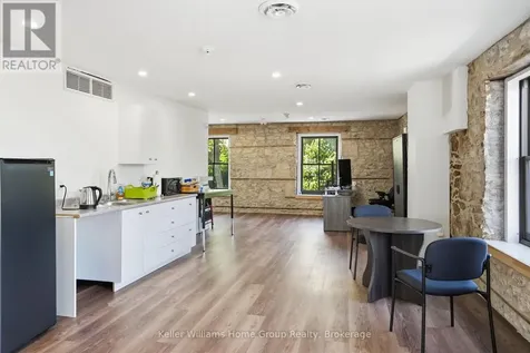49 Norfolk Street Guelph (downtown) ON N1H 4J1