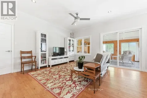 89 Hillcrest Avenue Deep River ON K0J 1P0