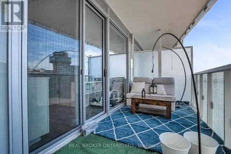 15 Queens Quay East Toronto (waterfront Communities) ON M5E 0C5