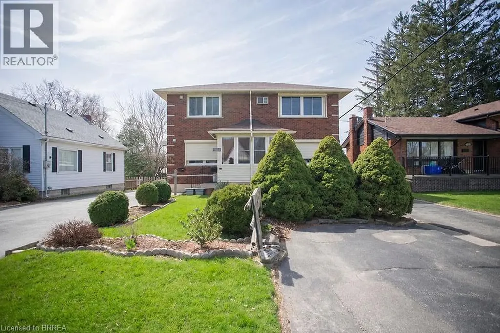415 Chatham Street Brantford ON N3S 4J4