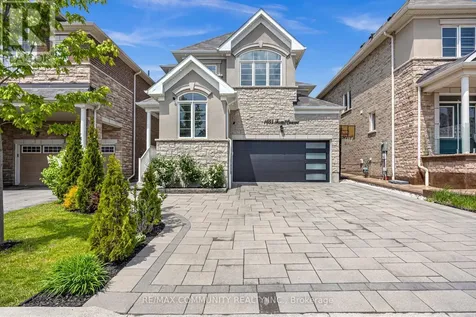1055 Foxtail Crescent Pickering ON L1X 0E7