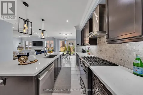 1055 Foxtail Crescent Pickering ON L1X 0E7