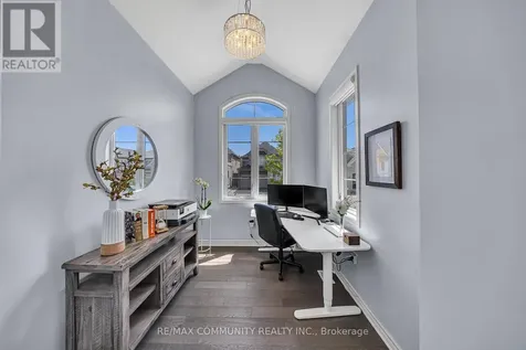 1055 Foxtail Crescent Pickering ON L1X 0E7