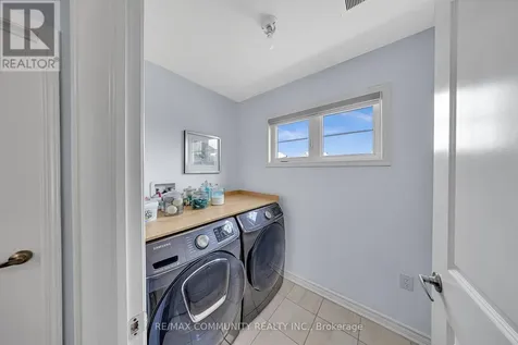 1055 Foxtail Crescent Pickering ON L1X 0E7