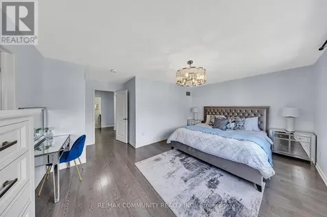 1055 Foxtail Crescent Pickering ON L1X 0E7
