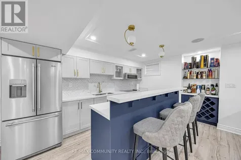 1055 Foxtail Crescent Pickering ON L1X 0E7