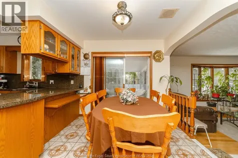 148 Tecumseh Road Chatham ON N7M 5Y8