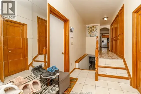 148 Tecumseh Road Chatham ON N7M 5Y8