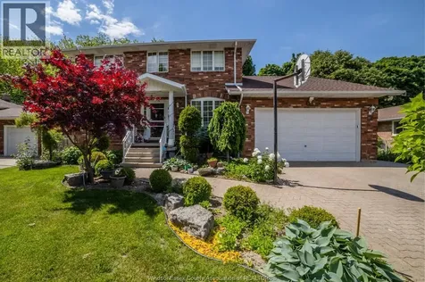 148 Tecumseh Road Chatham ON N7M 5Y8