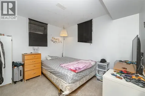 148 Tecumseh Road Chatham ON N7M 5Y8