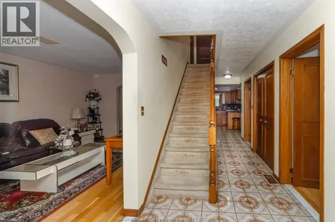 148 Tecumseh Road Chatham ON N7M 5Y8