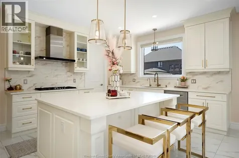 594 Orchards Crescent Windsor ON N9E 0B2