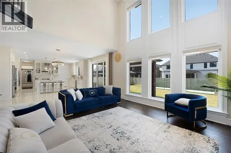 594 Orchards Crescent Windsor ON N9E 0B2