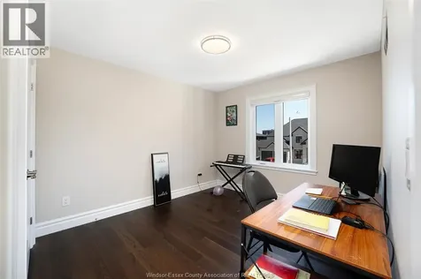 594 Orchards Crescent Windsor ON N9E 0B2