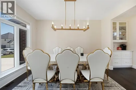 594 Orchards Crescent Windsor ON N9E 0B2