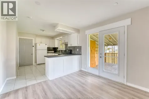 1243 Westcott Road Windsor ON N8Y 4B9