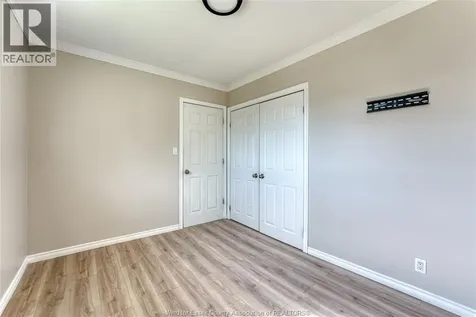 1243 Westcott Road Windsor ON N8Y 4B9