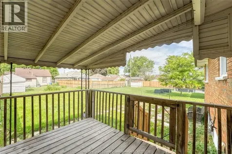 1243 Westcott Road Windsor ON N8Y 4B9