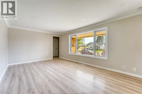 1243 Westcott Road Windsor ON N8Y 4B9