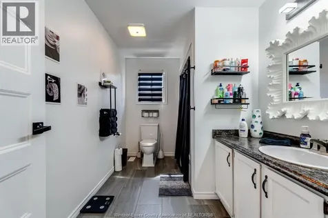 1615 Elmwood Avenue Lakeshore ON N9C 1Y6