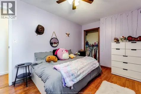 1615 Elmwood Avenue Lakeshore ON N9C 1Y6