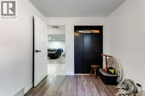 1615 Elmwood Avenue Lakeshore ON N9C 1Y6