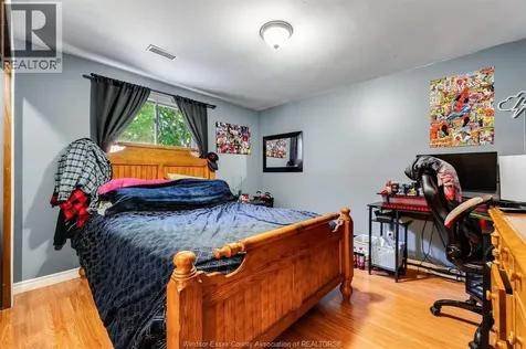 1615 Elmwood Avenue Lakeshore ON N9C 1Y6