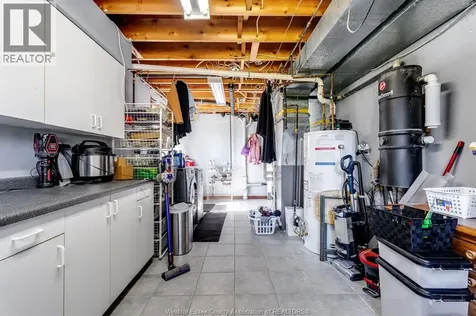 1615 Elmwood Avenue Lakeshore ON N9C 1Y6