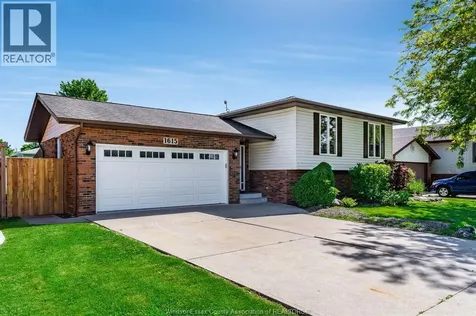 1615 Elmwood Avenue Lakeshore ON N9C 1Y6