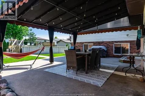 1615 Elmwood Avenue Lakeshore ON N9C 1Y6