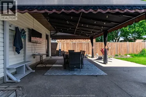 1615 Elmwood Avenue Lakeshore ON N9C 1Y6
