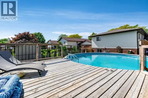 1615 Elmwood Avenue Lakeshore ON N9C 1Y6
