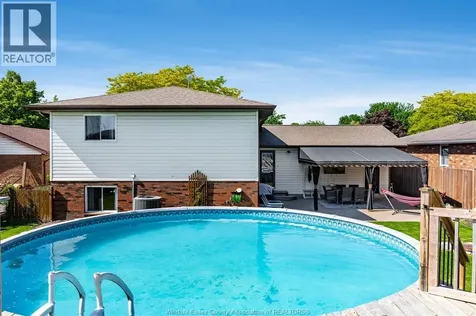 1615 Elmwood Avenue Lakeshore ON N9C 1Y6