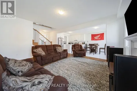 69 Lawrence D. Pridham Avenue New Tecumseth ON L9R 0X4