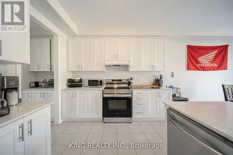 69 Lawrence D. Pridham Avenue New Tecumseth ON L9R 0X4