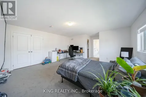 69 Lawrence D. Pridham Avenue New Tecumseth ON L9R 0X4