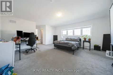 69 Lawrence D. Pridham Avenue New Tecumseth ON L9R 0X4