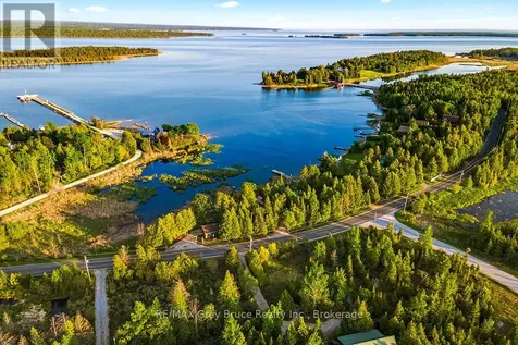 Unit 39 Tamarac Road Northern Bruce Peninsula ON N0H 2M0